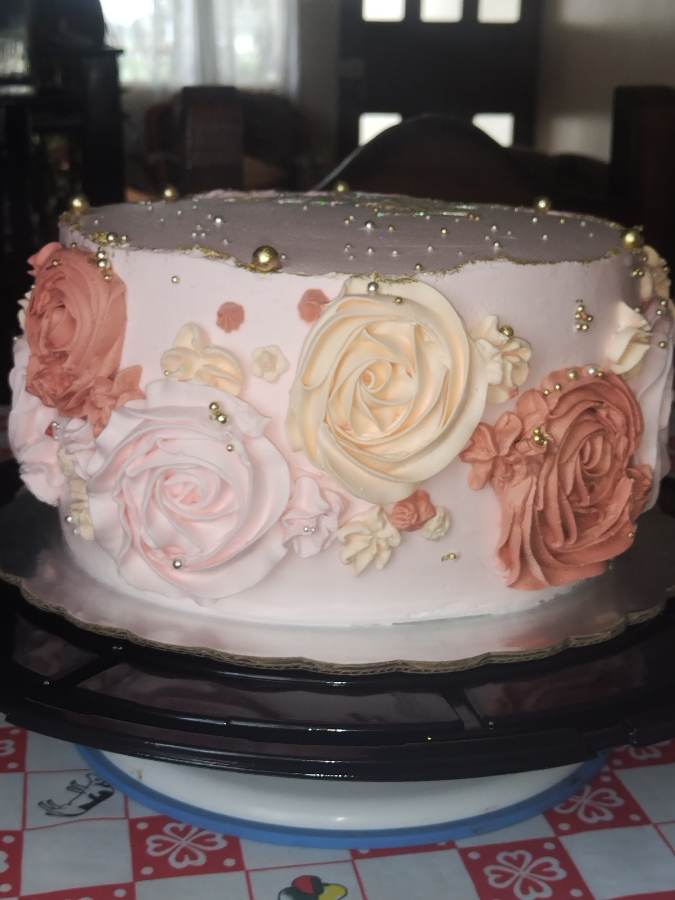 Queque alto con rosetones