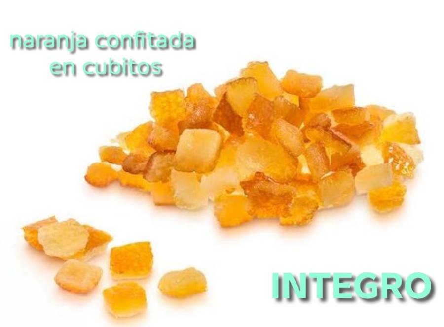 Naranjas confitadas en cubitos