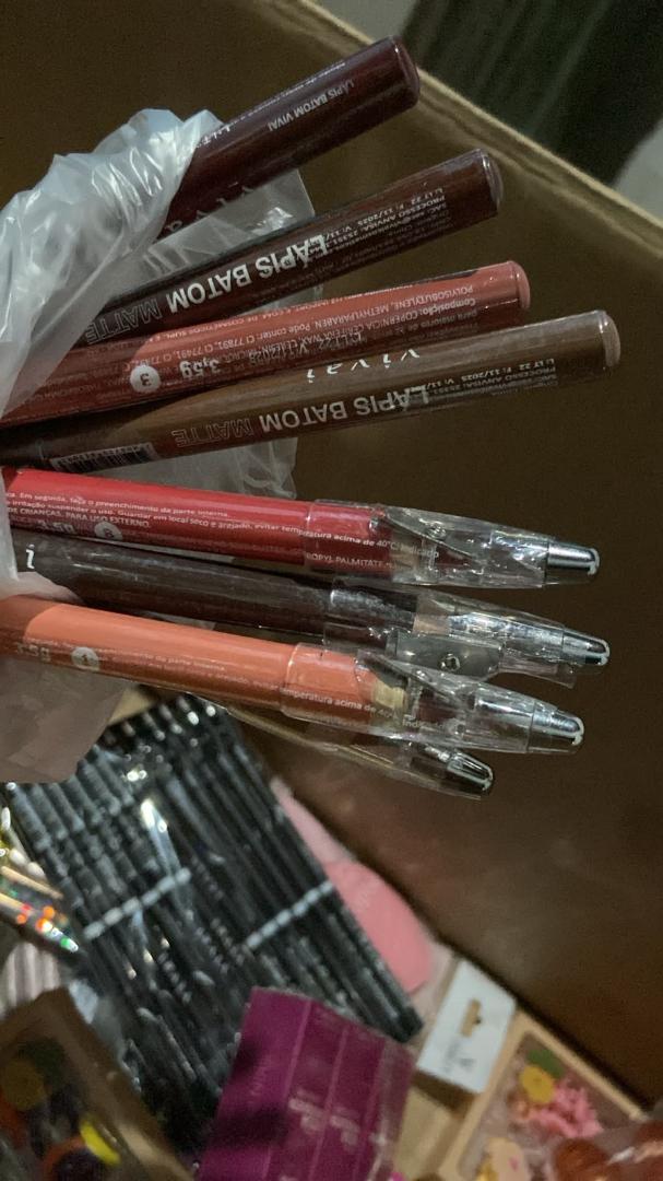 Lapis De Contorna Labios