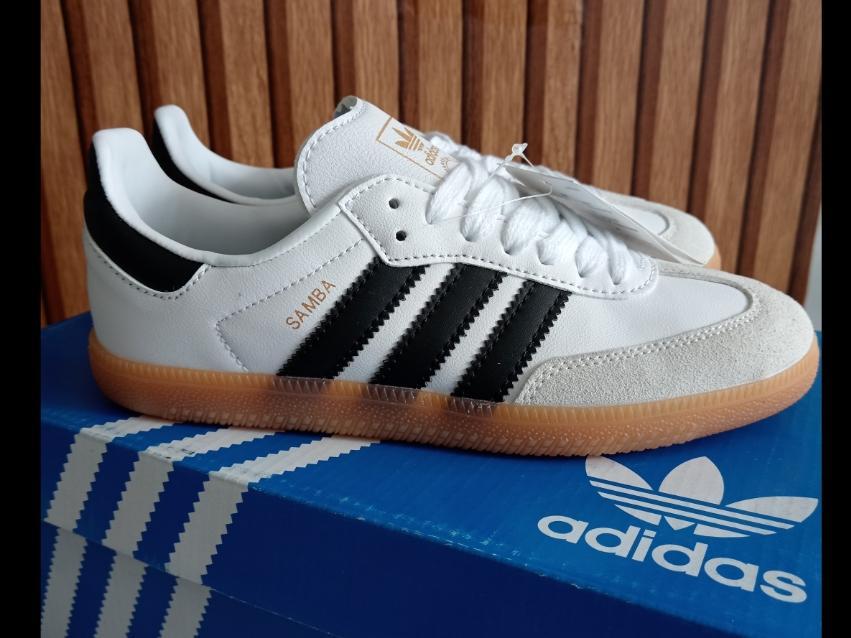 Adidas Samba