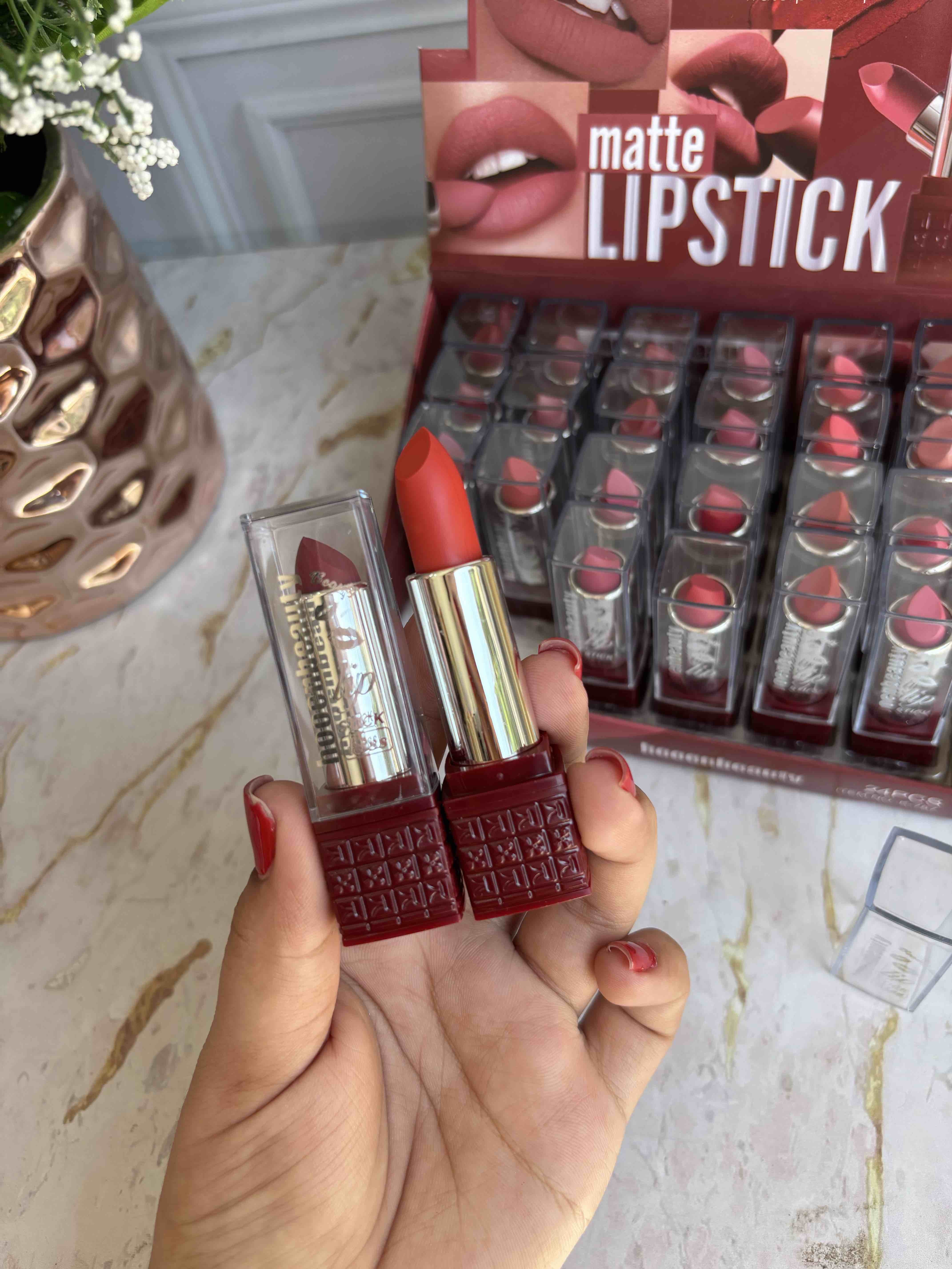 Labial En Barra Matte Lipstick